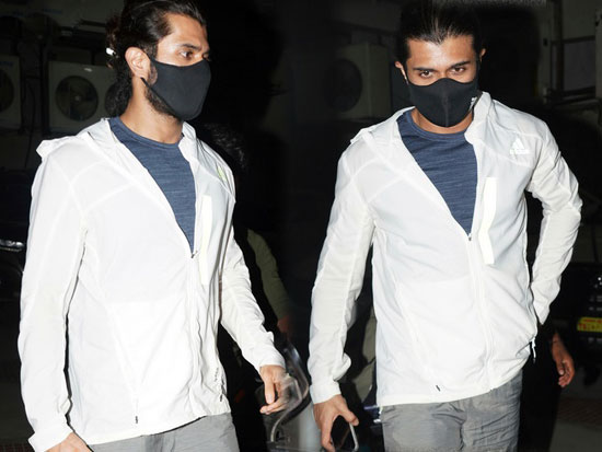 Actor Vijay deverakonda Spotted At The Gym